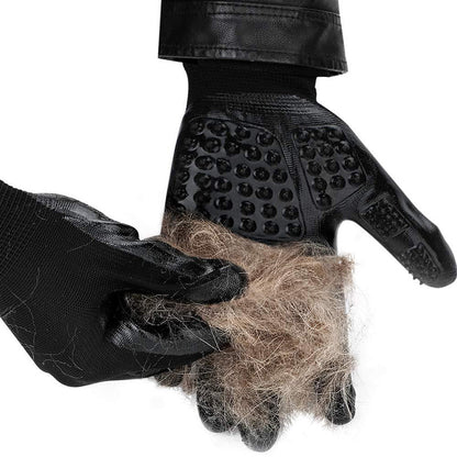 Pet Hair Grooming Glove gently removing cat fur