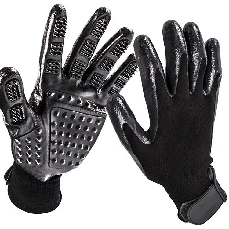 Pet Hair Grooming Glove gently removing cat fur